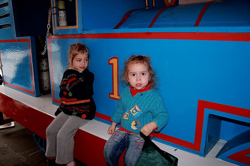 train2934.JPG - Thomas