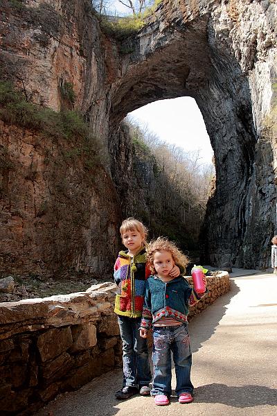 virgin3126.JPG - Natural Bridge