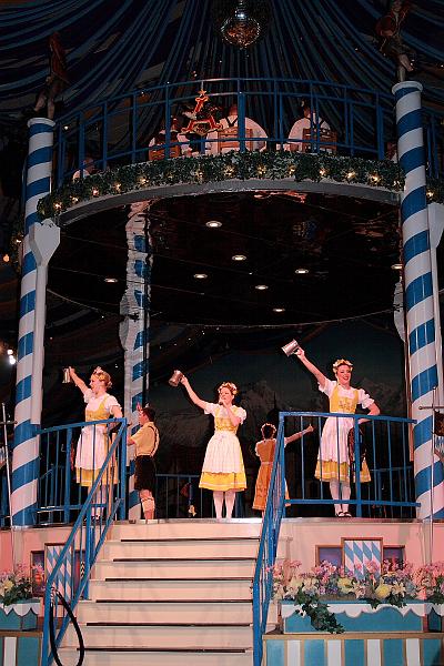 virgin3225.JPG - Bush Gardens, 'Germany Octoberfest'