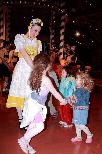 virgin3229.JPG - Bush Gardens, 'Germany Octoberfest'