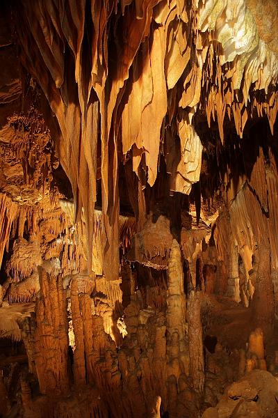 virg5047.JPG - Grand Caverns