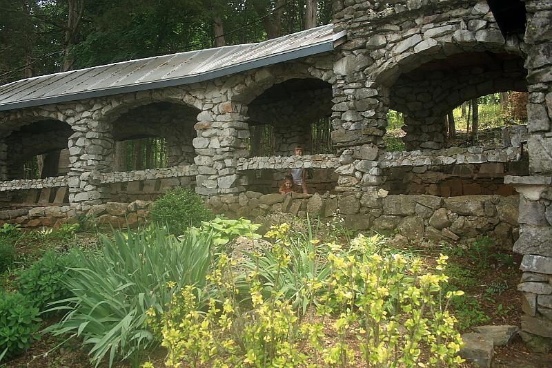 virg5073.JPG - Endless Caverns