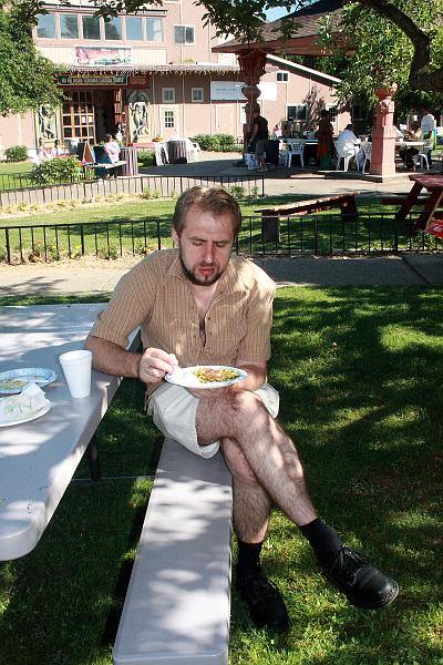 tmp5161.JPG - Sri Sri Radha Vrindavan Chandra Temple