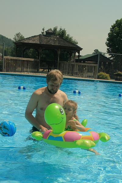 tmp5219.JPG - Smoke Hole Resort